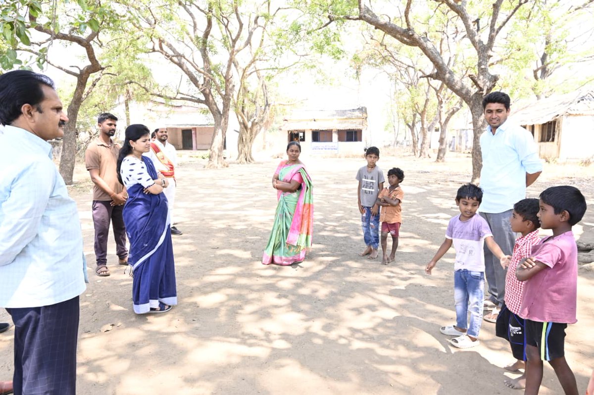 Collector Mahabubabad tweet media