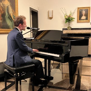 Kärntner Landeshauptmann Peter Kaiser zu Gast in der Residenz in Brüssel: Austausch zu Kärnten und der Rolle der Regionen in Europa mit Magnus Brunner, Johannes Hahn, Gerhard Karner, Johanna Mikl-Leitner, Markus Wallner, Anton Mattle u.v.a.m sowie 🎶 Musik von Udo Jürgens. 🤝