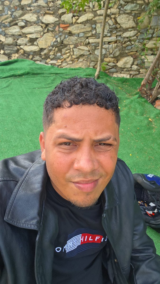 jongonzale59834's tweet photo. Buenos días https://t.co/pikdCxixAD