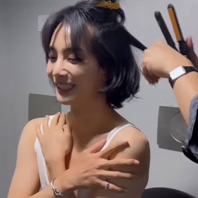 Sugar down bad for Jeonghan tweet media