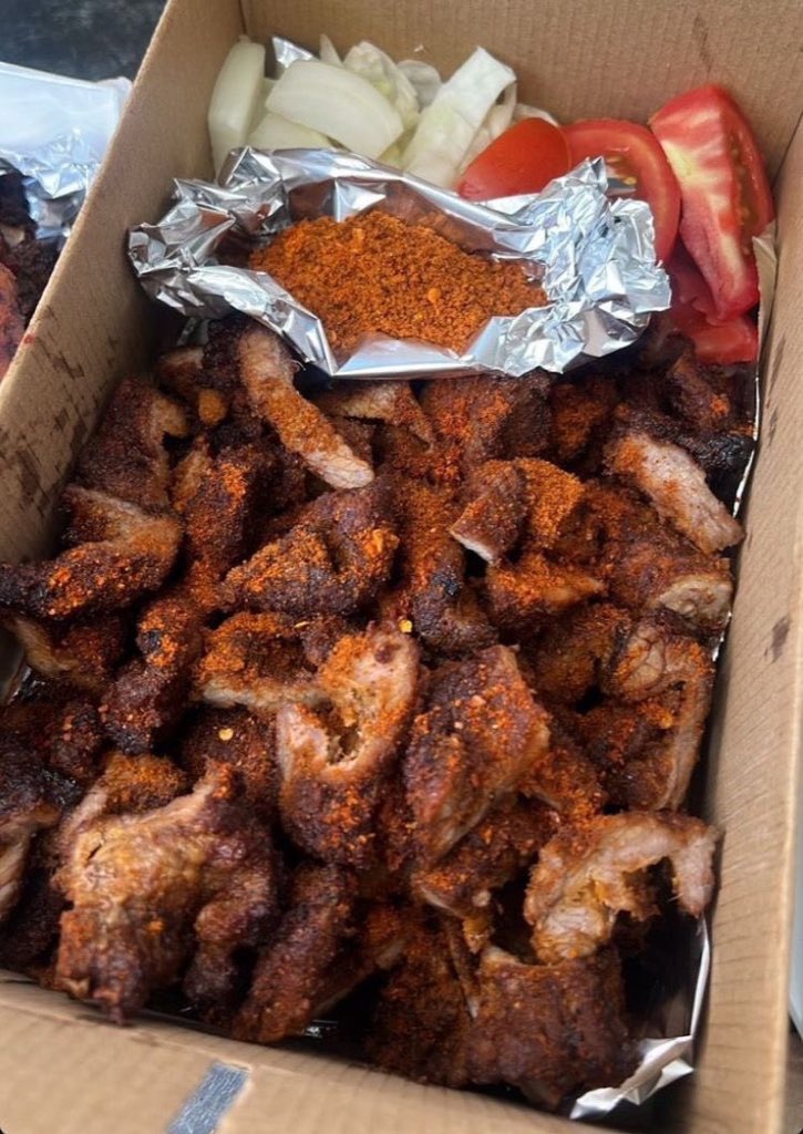 Which drink goes well with this??