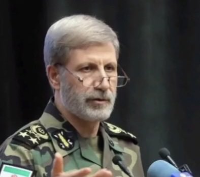 أرفع شخصية عسكرية تعمل خارج #ايران: تم اغتياله اليوم بالضاحية الجنوبية في لبنان دون سابق إنذار الجنرال داود علي زادة الايراني الذي اعتبرته #إسرائيل :- (( هدف الحرب )) هو أرفع وأبرز وأهم شخصية في تاريخ حزب الله اللبناني منذ تأسيس الحزب ولحد اللحظة... مسؤول #فيلق_القدس  الإيراني في