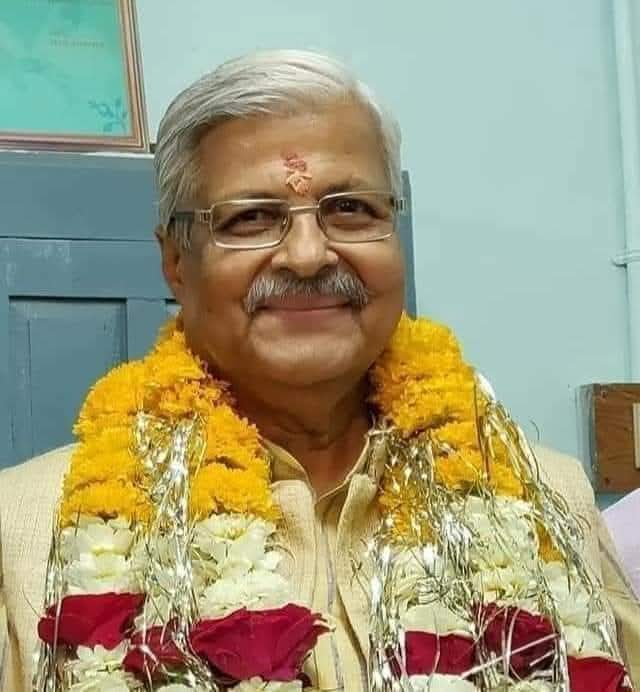 मध्यप्रदेश कांग्रेस के वरिष्ठ नेता पूर्व सांसद श्री प.प्रतापभानु जी शर्मा को जन्मदिन पर हार्दिक बधाई और बहुत बहुत शुभकामनायें..🎂💐  
       बाबा महाकालेश्वर जी आपको दीर्घायु जीवन प्रदान करें।
<a href="/sharmapbs/">Pratap Bhanu Sharma</a>
#AshokKSharmaBLS #अशोककेशर्माबीएलएस