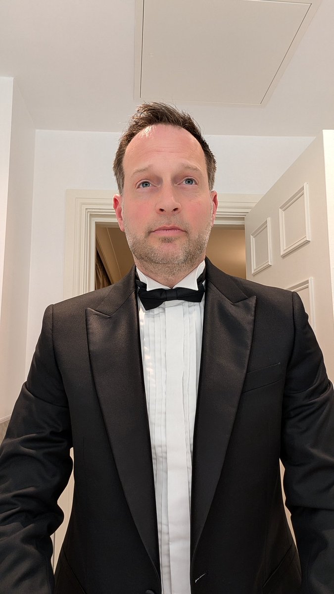 James Taylor tweet media