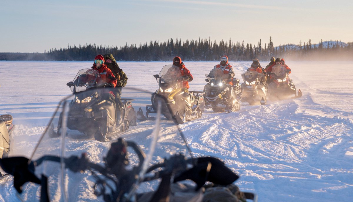 Christopher Robin, Sergeant Major/Sergent-major tweet media