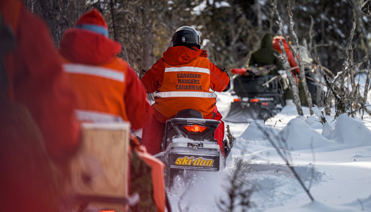 Christopher Robin, Sergeant Major/Sergent-major tweet media