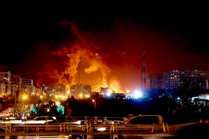 wr__z98's tweet photo. #عاجل_الآن 
وَمَا كَانَ رَبُّكَ نَسِيًّا؛ الله تعالى لا يغفل ولا يُهمِل، فكان يسمع دعوات أهلِ غزة، فالمشهد اليوم يتكرر! قصف،وتفجير،ونزوح، فيارب شتت شمل اليهود،وقرّب آجلهُم. https://t.co/XZ4pr3DqKf