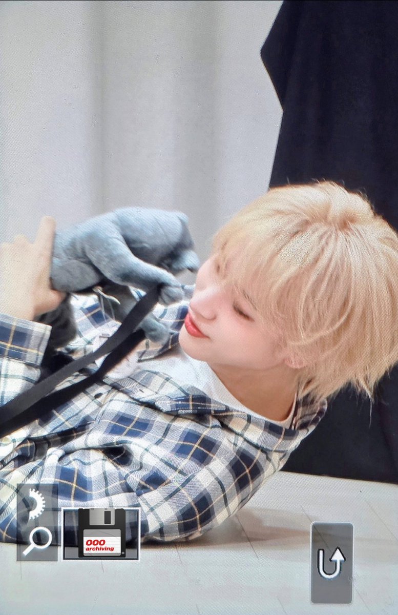 ooo_archiving's tweet photo. 260305 pre
#큐큐큐 #QQQ #나인 #NINE https://t.co/59upRW3tvZ