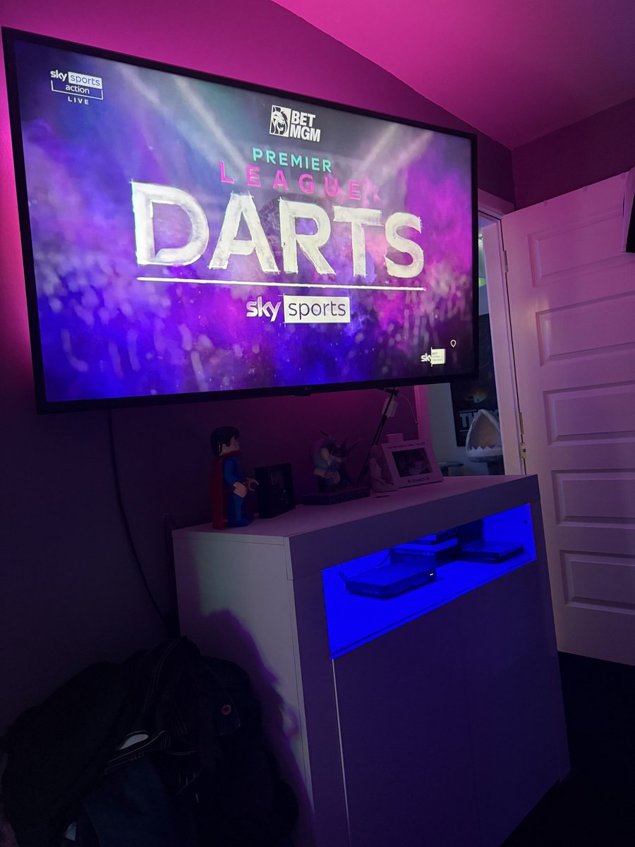 wᴇs ᴘ tweet media