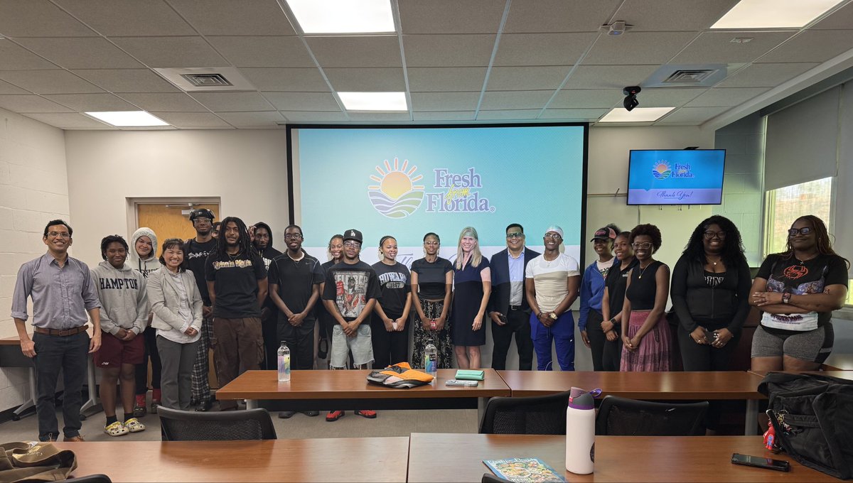 Daniel Solís tweet media