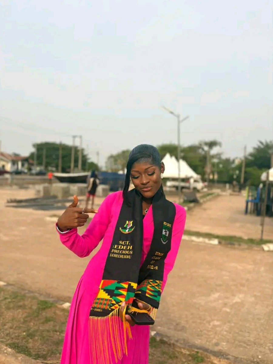 SirMaxTVUNN tweet media