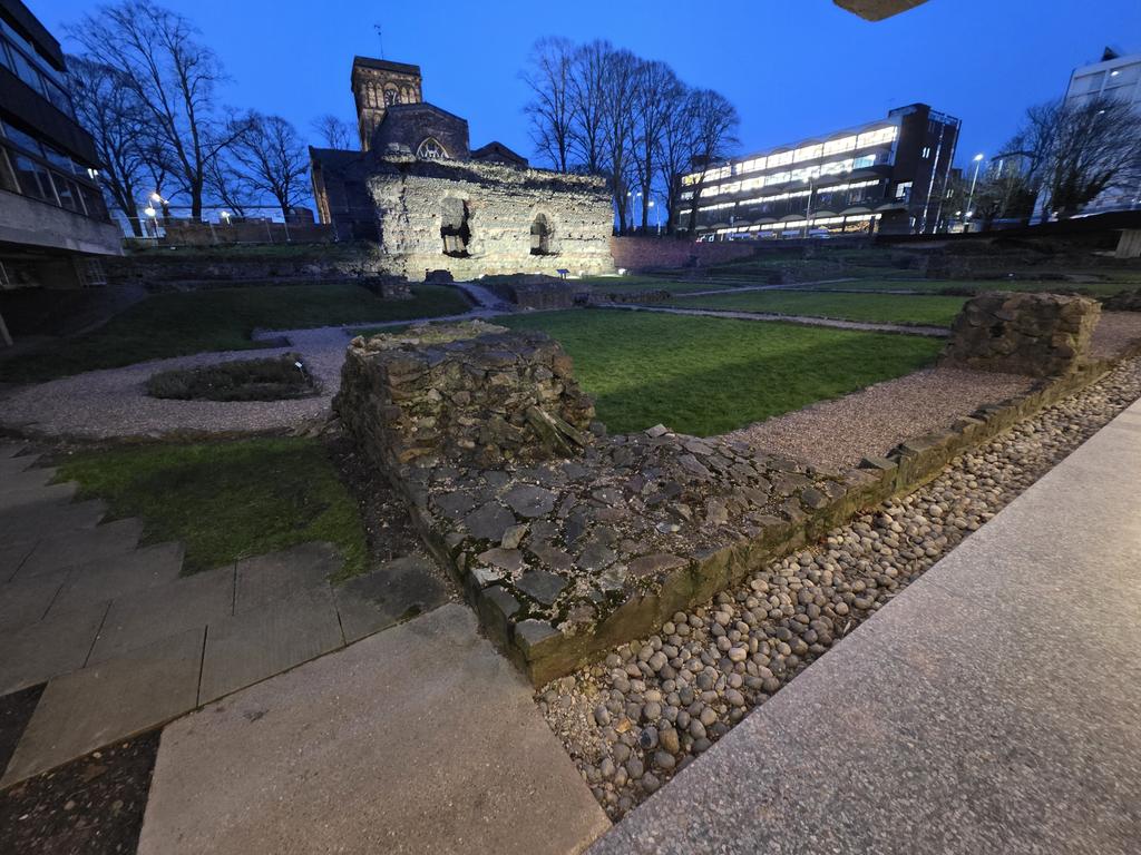 Dr Simon Elliott FSA tweet media