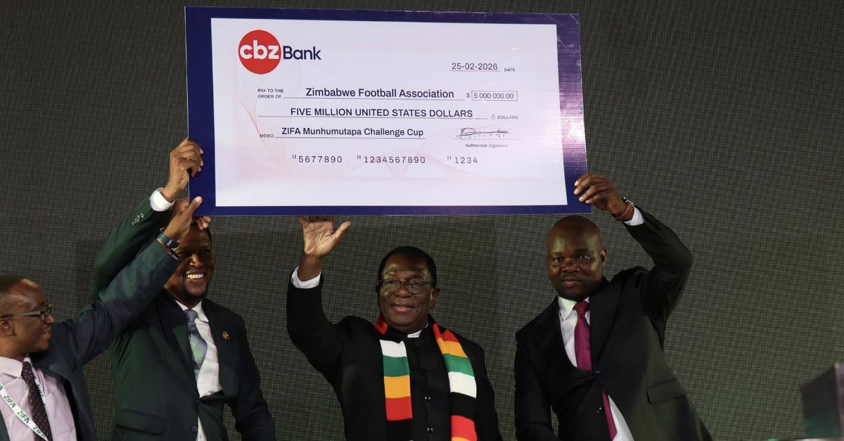 luckymasa779028's tweet photo. So this is what our Government can sign for and say this is an achievement when people are dying due to malfunctioned health system, sewage flowing on the streets and no clean water on municipal taps and no ZESA in the country. Tired of this so called Zimbabwe Government. https://t.co/7SBDailJGW