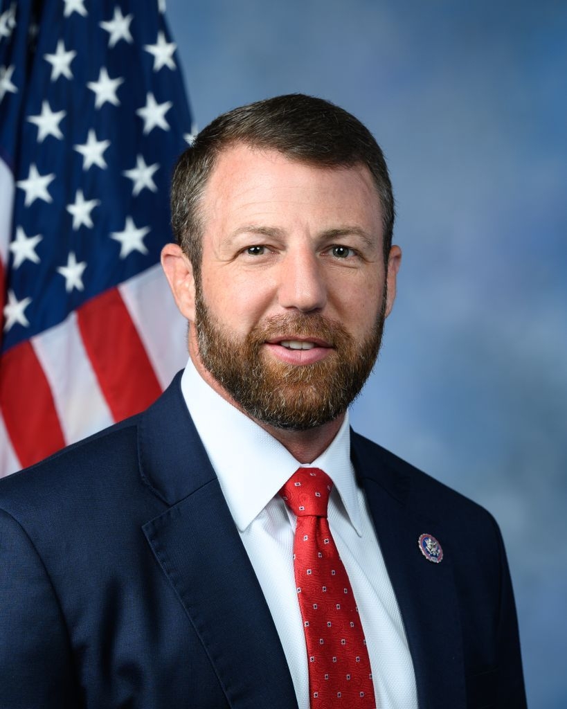 Huberton's tweet image. 🚨JUST ANNOUNCED: President Trump has named Sen. Markwayne Mullin as the next U.S. Secretary of Homeland Security.

"Kristi Noem will be moving to be Special Envoy for The Shield of the Americas, our new Security Initiative in the Western Hemisphere we are announcing on Saturday