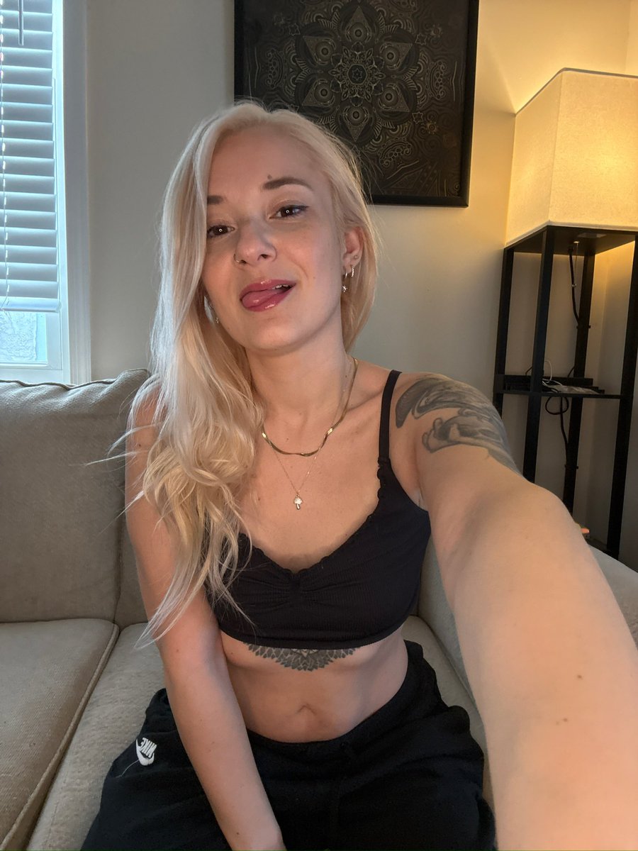 TyneeBabe's tweet photo. ☠️☠️☠️ https://t.co/RvG4aZeTVq