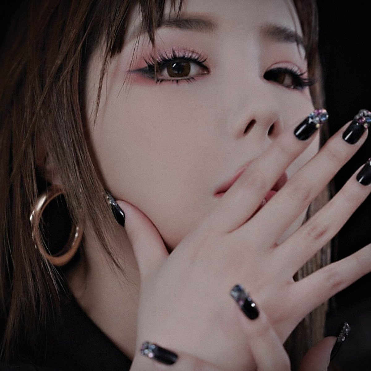 Some of y’all are very brave here. It’s disgusting to see how much hatred has been spread in recent days. I always supported neutrality on this topic, so you better leave Bom alone, because if I start posting threads with FACTS without censorship, not everyone will be H-A-P-P-Y.