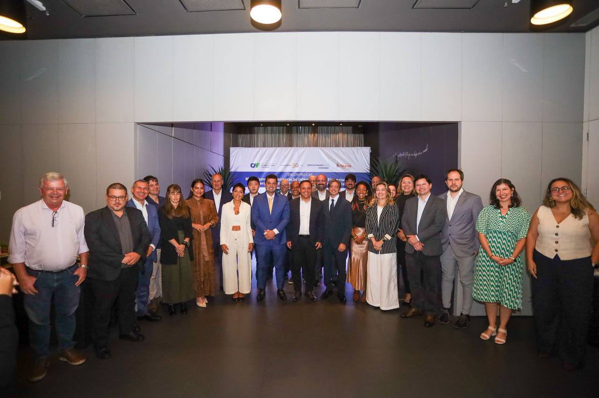 Mayra Mendoza ☀️ tweet media