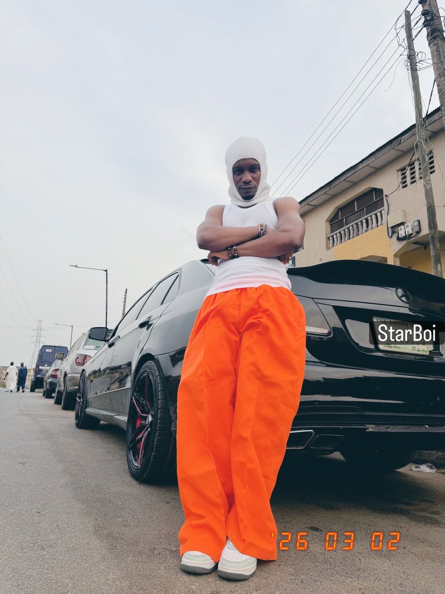 its_mazzingar's tweet photo. Become the energy you want to attract ⚡️

LOADED off HOUSE OF SONGS (Bethany) the EP

#fyp #viralreels #world #trenches #ghetto https://t.co/t8HL1Pof3T