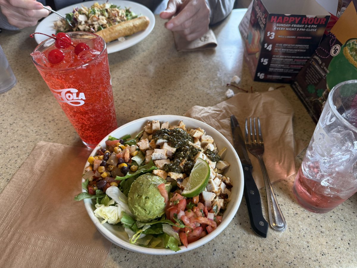 laura palmer of edtwt tweet media