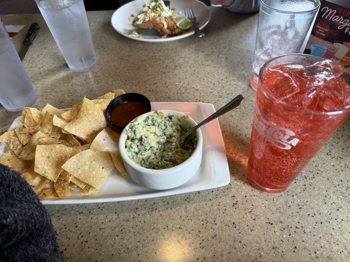 laura palmer of edtwt tweet media