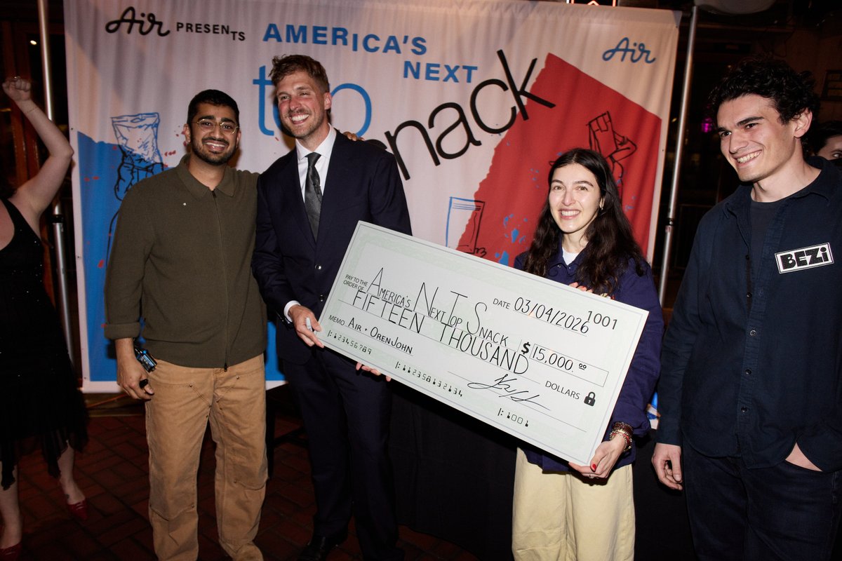 Oren John tweet media