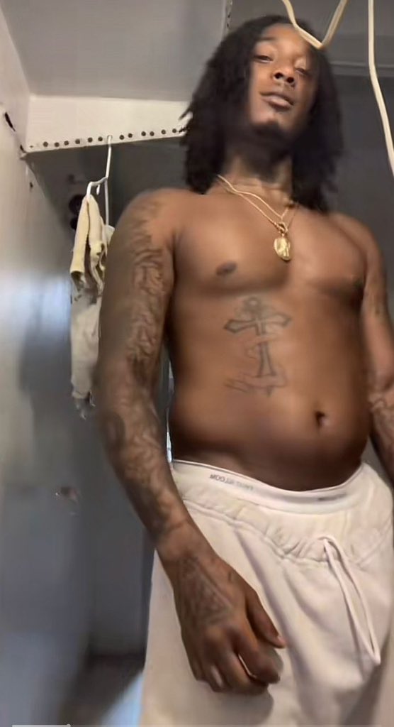 EjayTrill's tweet photo. @harrisgiannis1 * Free the real
free the ones the ones that
matter #free #me #prisonlife #prisontok #englot #georgia #arkanis #content #contentbuyer #gay #gaylovers 🍆🤪🍆🍆😩🔥🤪🤪😜😜 https://t.co/yivJRgMUZE