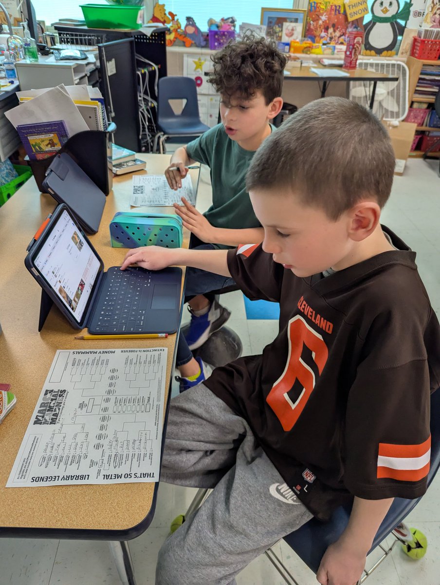 Miss Kenney tweet media