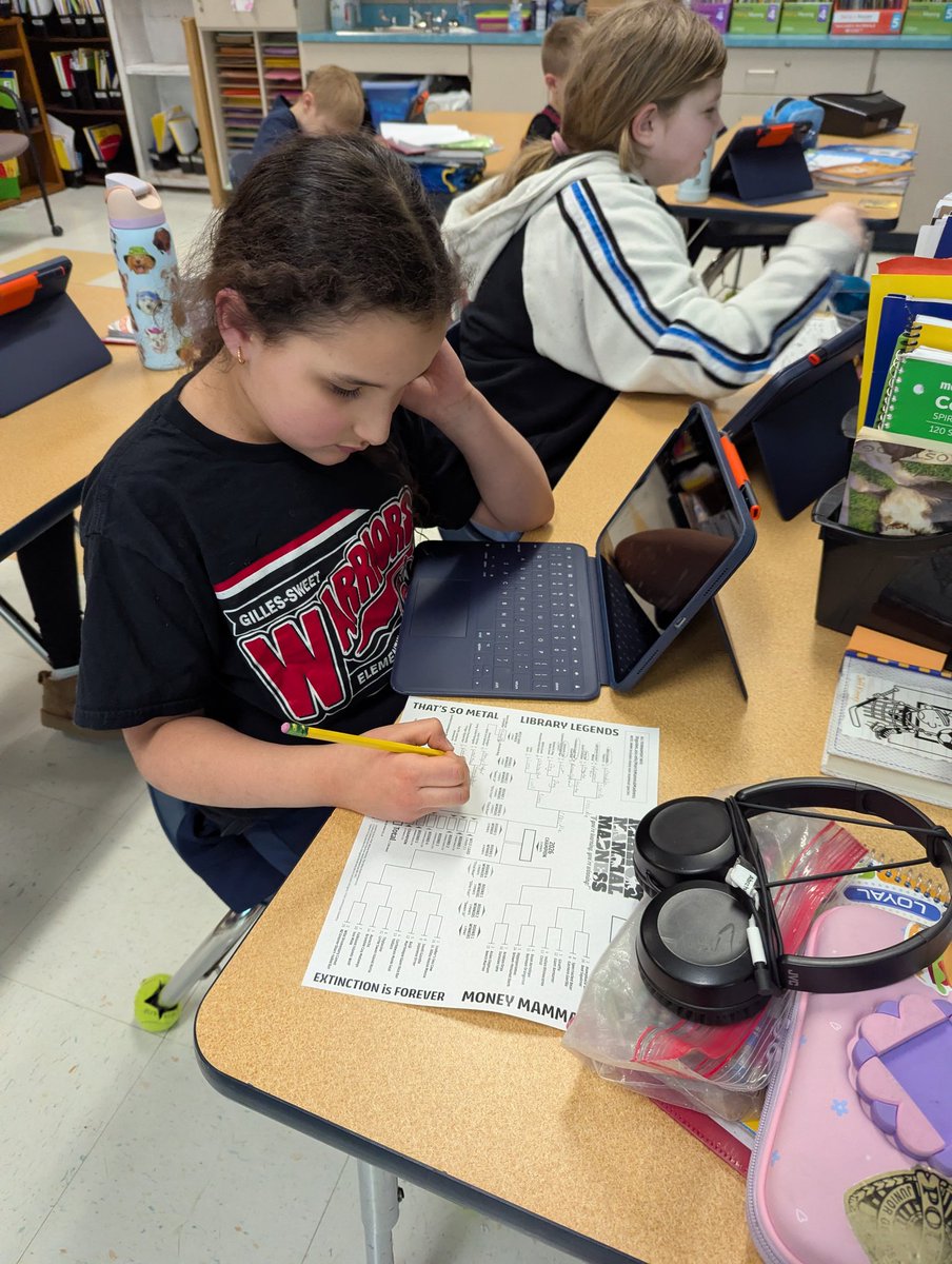 Miss Kenney tweet media