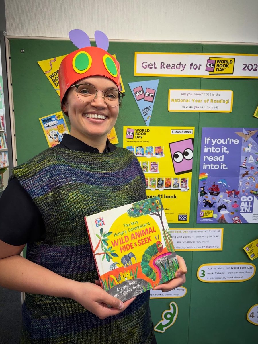 Bromley Libraries tweet media