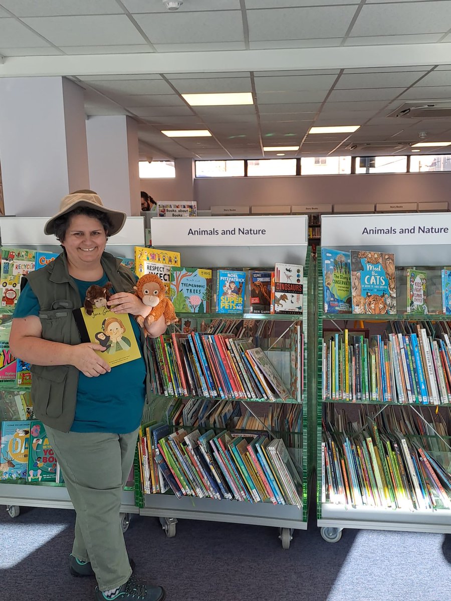 Bromley Libraries tweet media