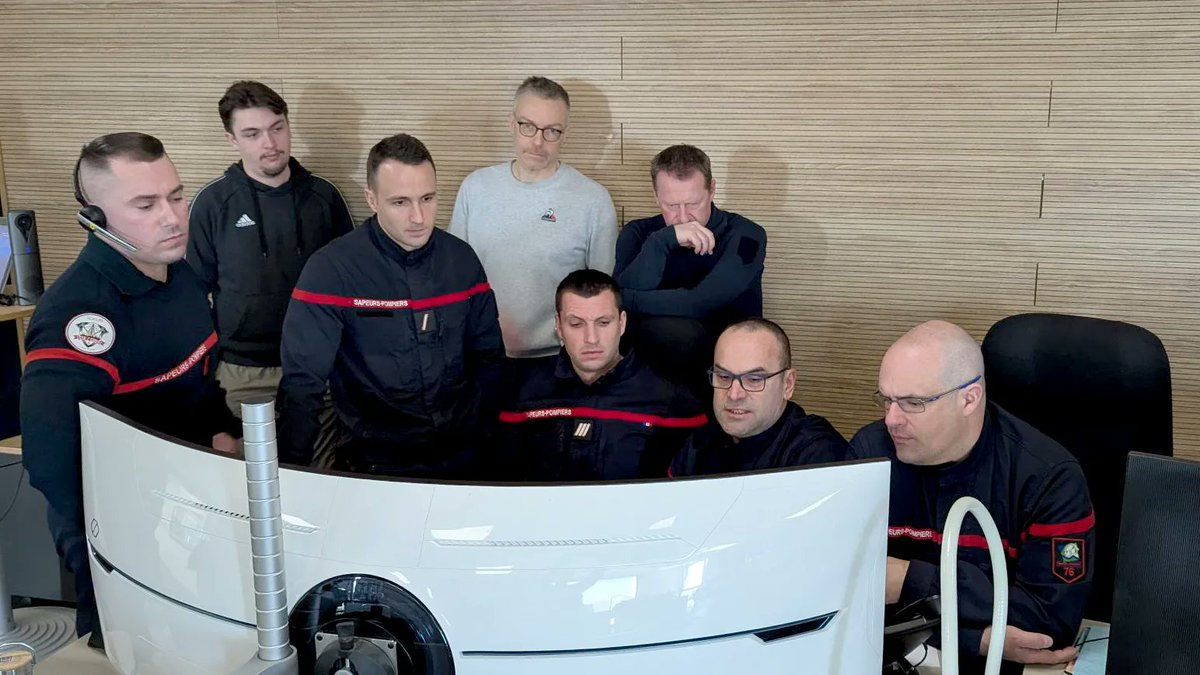 Sapeurs-pompiers 76 tweet media