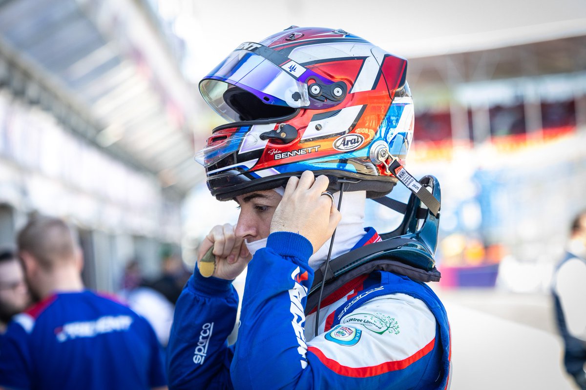 John Bennett tweet media