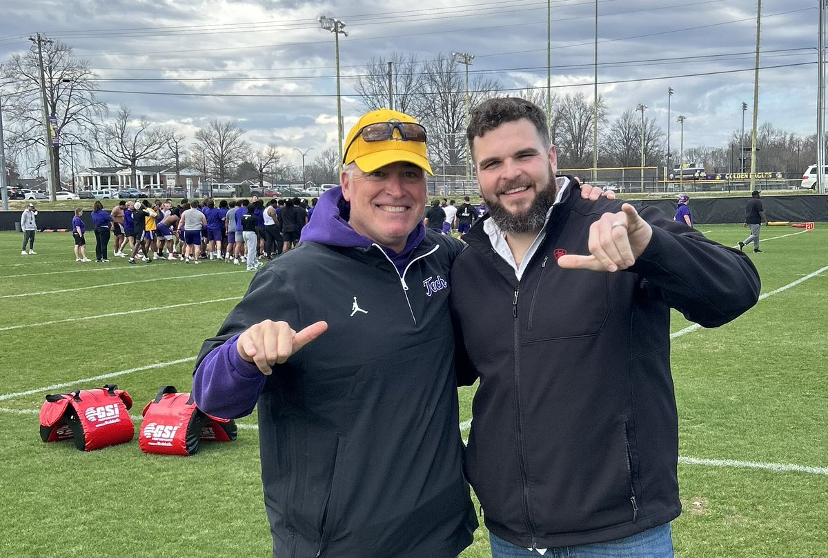 Bobby Wilder tweet media