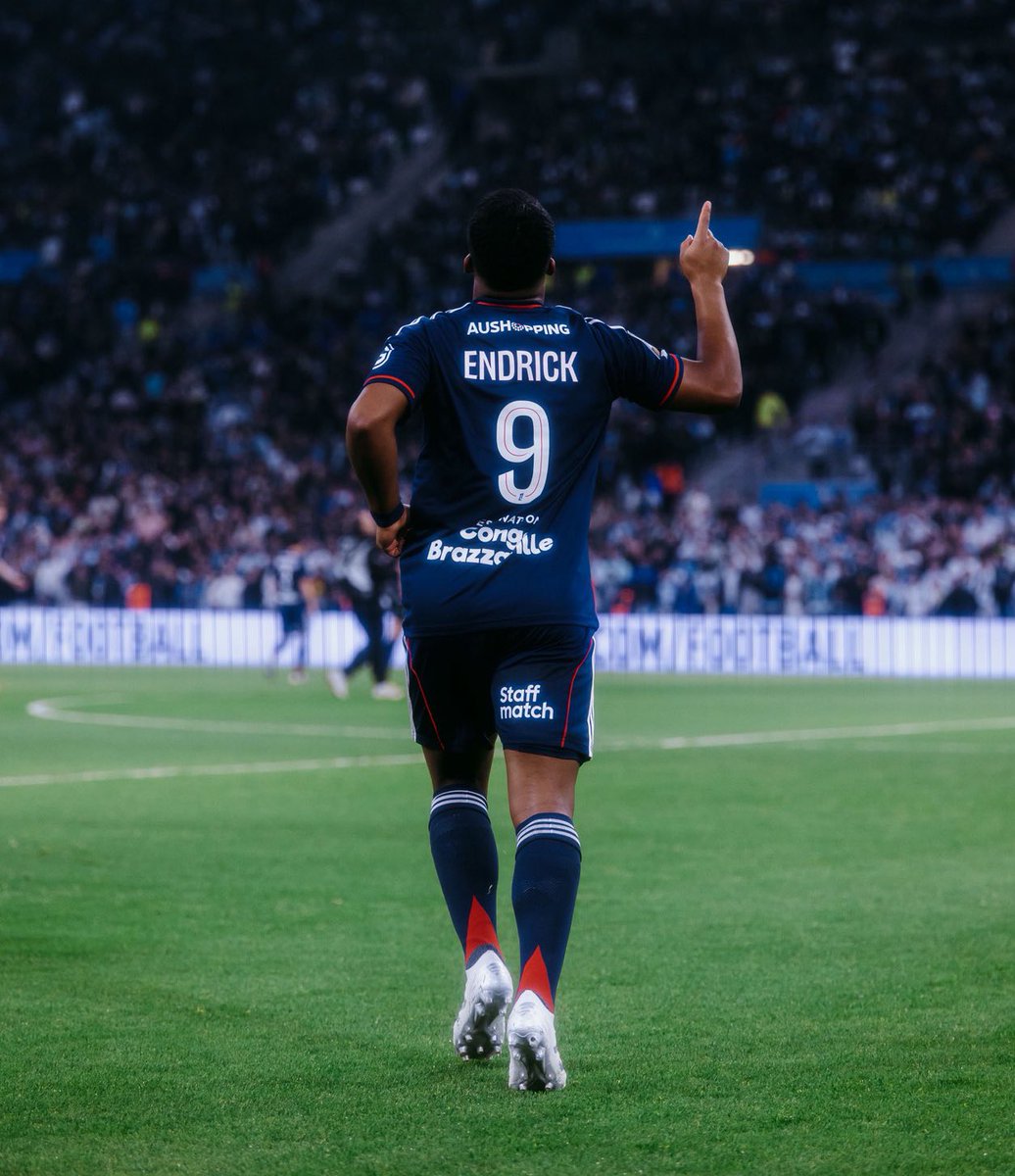 Ginga Endrick tweet media