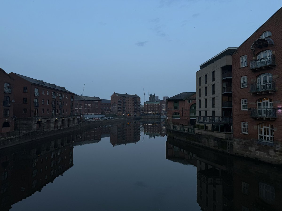 rly cool girl tweet media