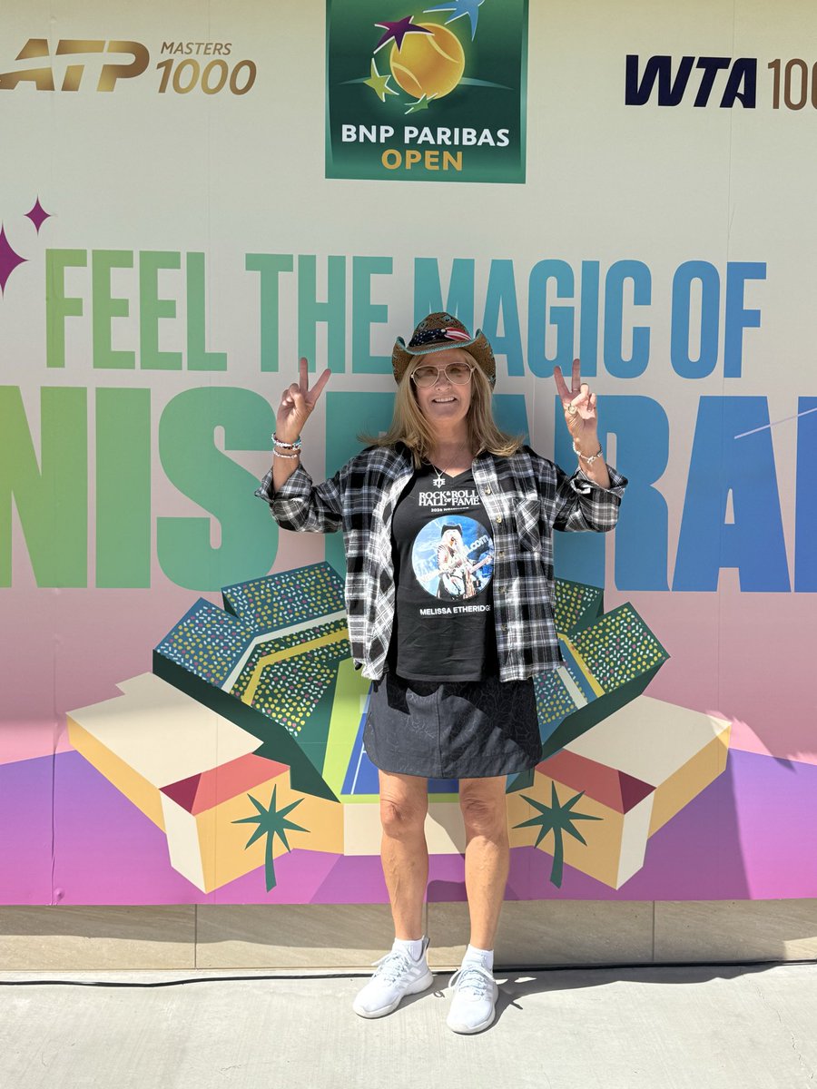 caryn_maroni's tweet image. Road tripping to Indian Wells for the @BNPPARIBASOPEN Ready for world-class tennis and that relentless desert sun. Let the main draw begin! ☀️😎
#BNPParibasOpen #IndianWells #TennisLife #RoadTrip