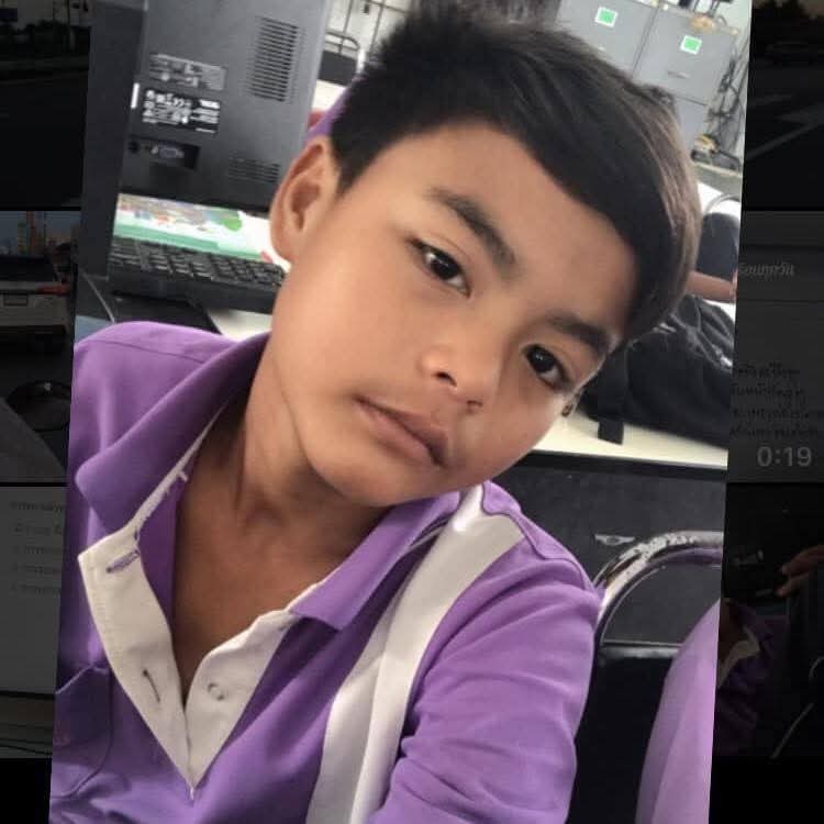 Eaaaw's tweet photo. 📣ขออนุญาตโพสรับบริจาคเลือดให้ลูกค่ะ📣
อยากขอความช่วยเหลือจาก เพื่อนๆ พี่ๆ ทุกท่าน
ช่วยบริจาคเลือด 🩸
รับบริจาคเลือดกรุ๊ปอะไรก็ได้ค่ะ  แค่ระบุว่าบริจาคเลือดให้ 
📍#เด็กชายกฤษดา #ชัยขันธ์📍 น้องจอม
ชื่อเฟส Kriasada ChaiKhan #น้องจอม
Kriasada ChaiKhan   น้องจอม

#หลานบ่าวคนที่พ่อเล็กเลี้ยงเองตั้งแต่เด็กๆคนที่ไปไหนมาไหนกับพ่อประจำ
#หลานบ่าวของพ่อเล็กร้านซ่อมรถท่าแพหน้าค่าย
( เอนก ชัยขันธ์  เอนก ชัยขันธ์ )
สามารถบริจาคได้ที่ 
#โรงพยาบาลมหาราชจังหวัดนครศรีธรรมราชค่ะ  ขอบคุณค่ะ 🙏🏻🙏🙏🙏🙏🙏

อาการของน้องจอม
ชนเมื่อวัน เสาร์ที่28กพ 
ส่งรพหัวไทรหัวไทรส่งต่อ
รพ. มหาราชนครศรีธรรมราช
อาการของลุกยังไม่ฟื้นยังไม่รุ้สึกตัว
เลือดออกในสมองค่อนข้างเยอะ
ม้ามฉีก
ไตช้ำเยียวเป้นเลือด
ขาซ้ายหัก
ไหปลาร้าข้างขวาหัก
กระดุกหน้าข้างจมุกหัก
ตอนนี้สงสัยว่ากระเพาะจะเป้นแผลเพราะเลือดออกปนมาเสมหะกำลังจะทำการส่องกล้องวันที่4/3/69
จะผ่าตัดขาวันที่5/3/69
ส่วนสมองหมอบอกรอดุอาการ
หัวใจเต้นปกติ
ความดันปกติ