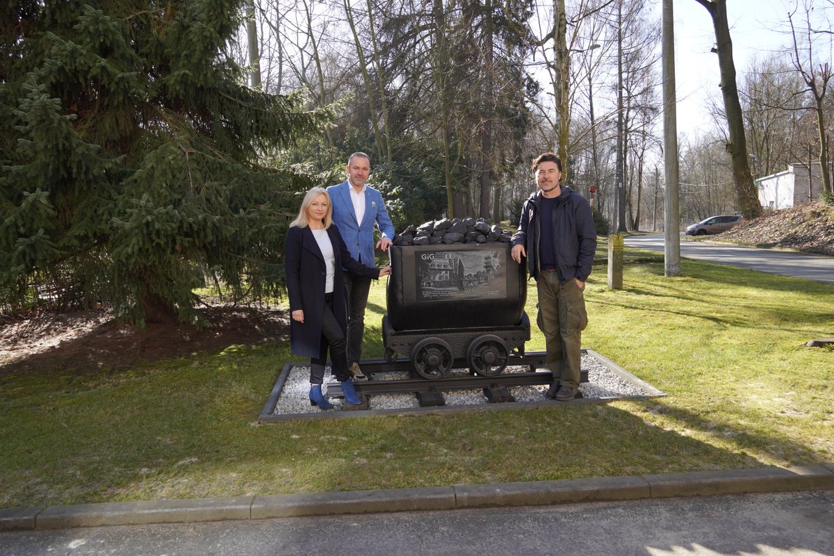 projectraising's tweet photo. Today we had a long talk with Alessandro Gandolfi about the transformation of Silesia, the future for miners and mining communities. Alessandro is preparing a story about Silesia for Italian magazines  National Geographic Italia. We can't wait! https://t.co/UzStcZukx4