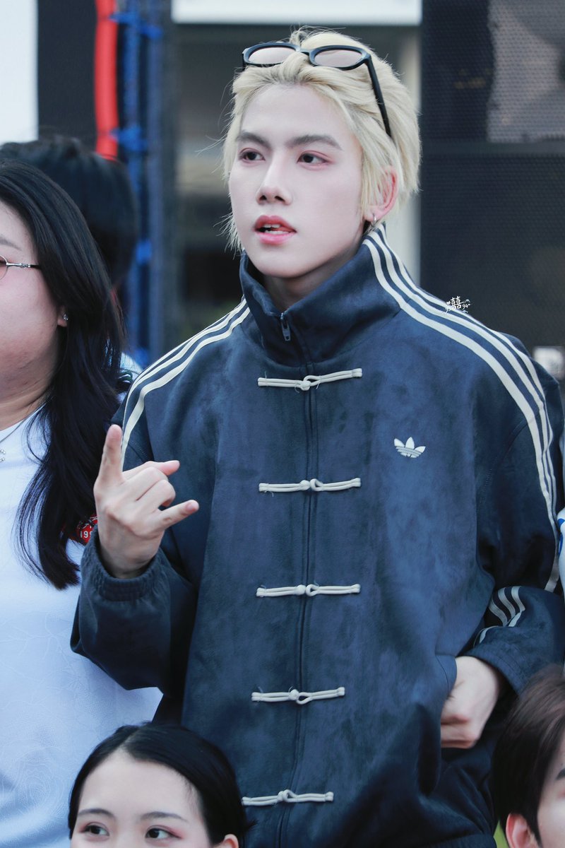 A Day in the Life of a Student 🥰<a href="/beibei_krit/">เบอิเบอิ</a> 

#BeiBeiKrit
#SHINEBOYSxBEIBEI 
#SHINEBOYS