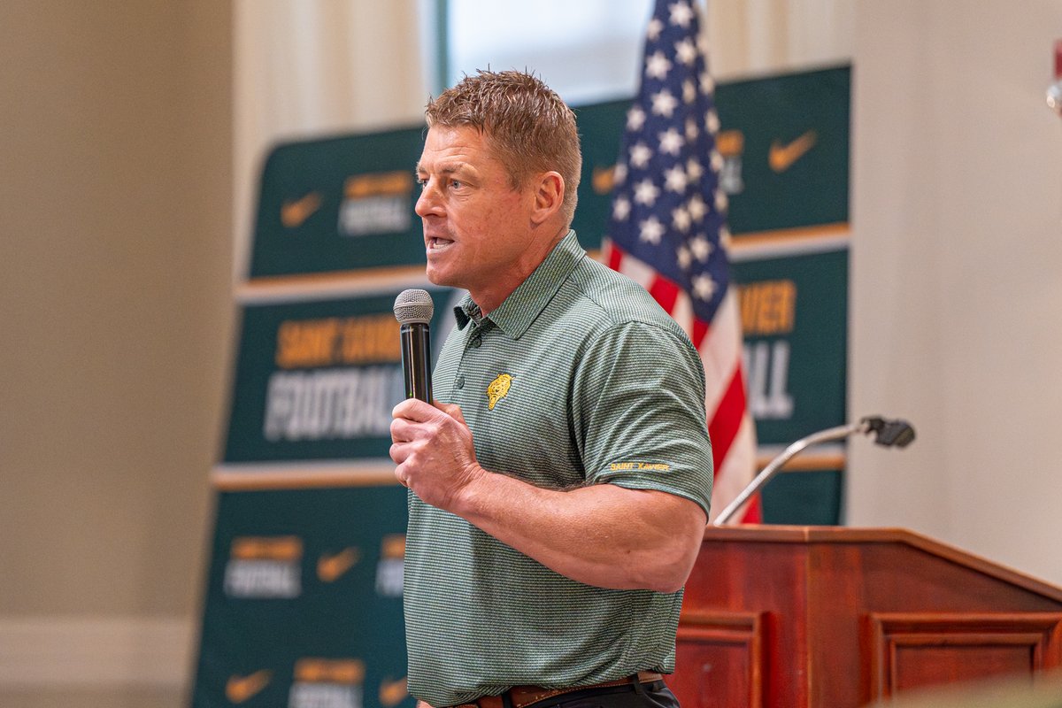 Saint Xavier High School tweet media