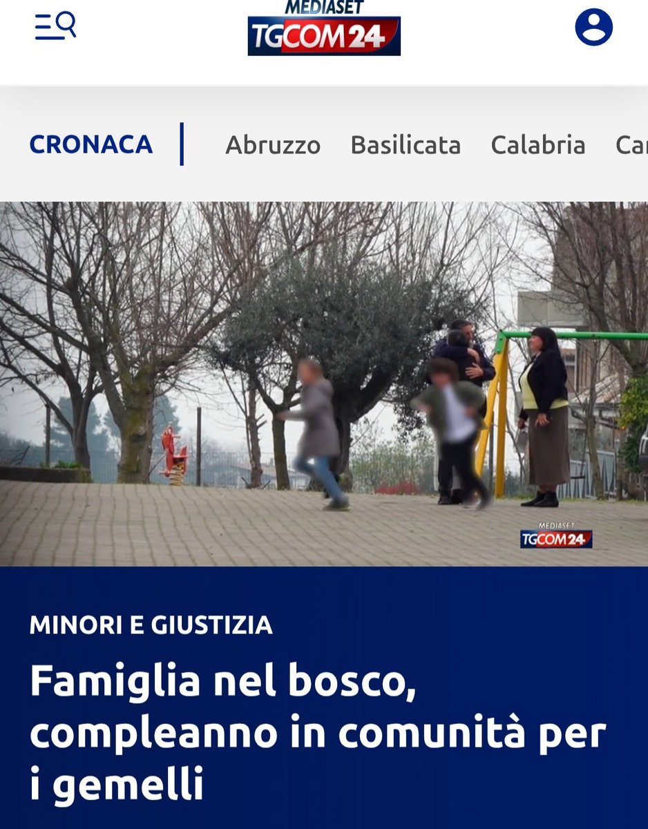 Un compleanno senza la loro casa.
Senza la loro famiglia.
Senza i loro animali.
"#Compleanno in comunità".
Come fossero orfani.
Complimenti!
Veramente complimenti!

#famigliadelbosco #6marzo