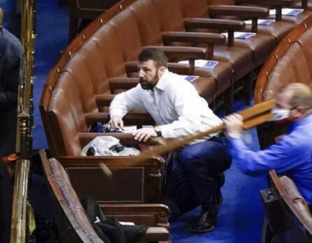 Leo Pippenpadlopsicopolis tweet media