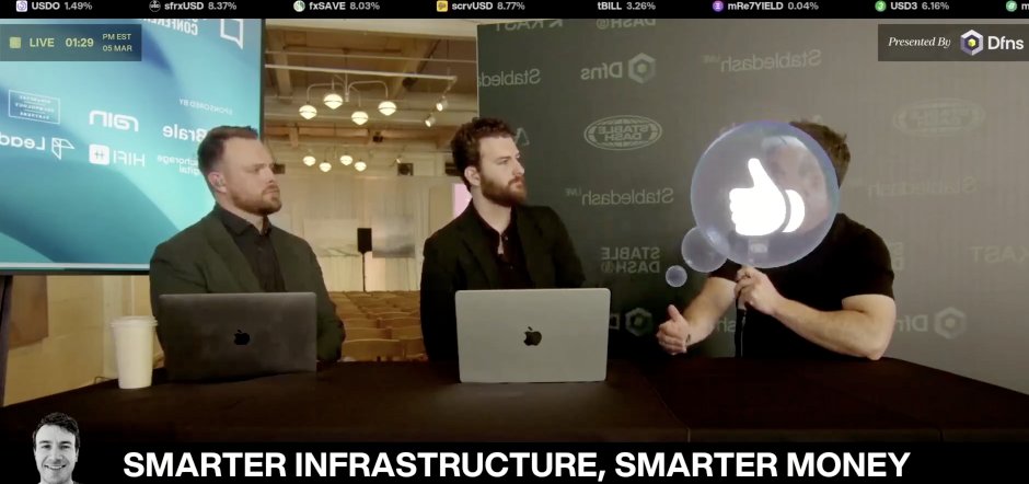 Para ✴️ tweet media