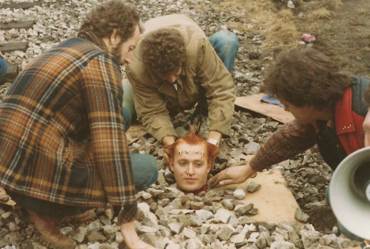 Toni de la Torre tweet media