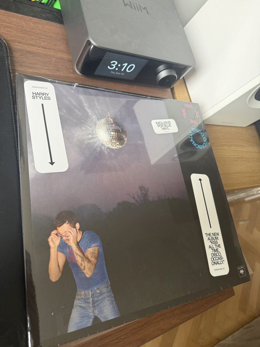 Mikey Dennis tweet media