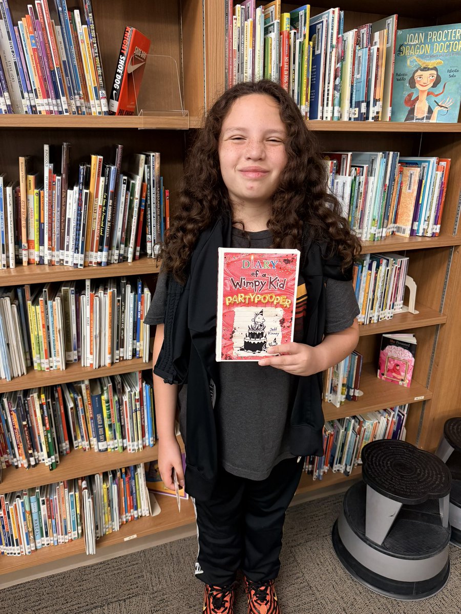 Parr Elementary Library tweet media