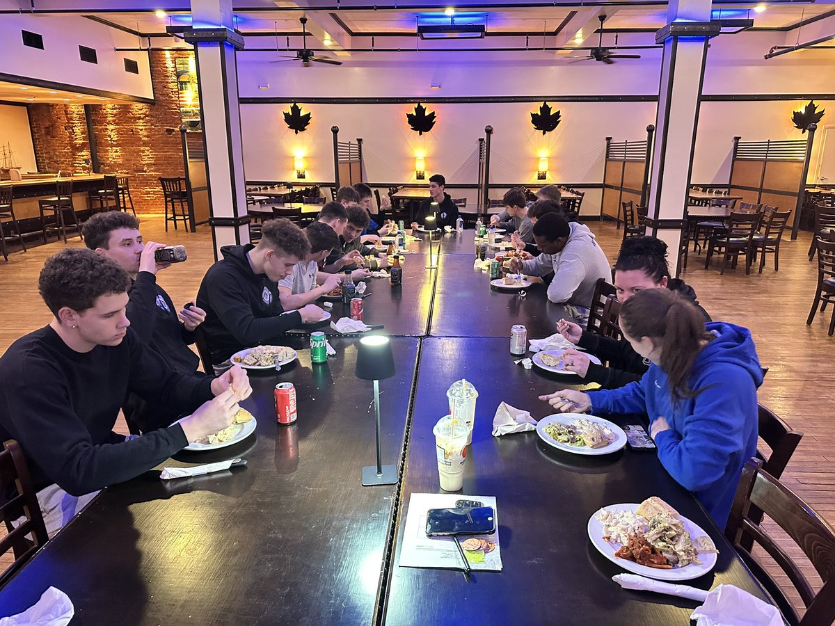 BUhoops304 tweet media