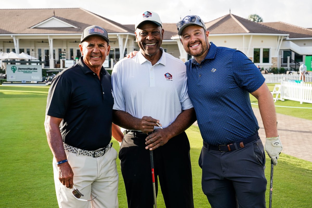 James Hardie tweet media