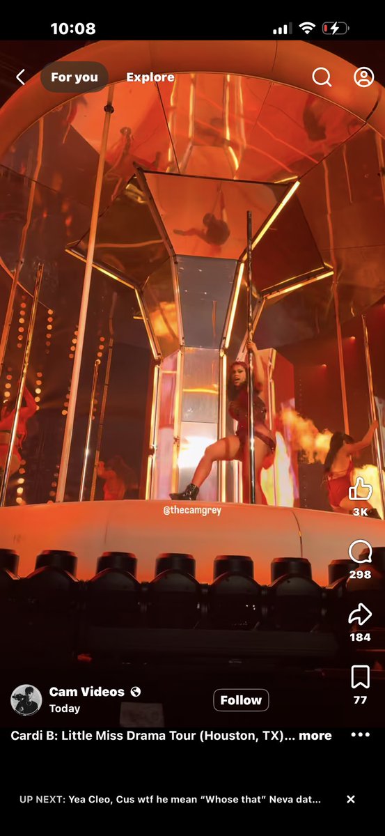 Toyaathedon's tweet photo. @iamcardib Nicki really yuh inspo board😩😩😩 love that for you https://t.co/Zh3tVWHD67
