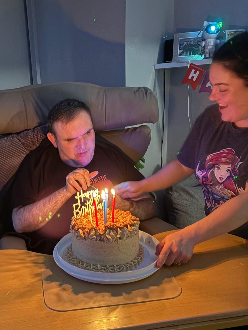 WeAreMioCare's tweet image. 🎵 "Happy birthday to you!"

🎉 Wishing you all the best as you celebrate your 50th birthday, Ian!

#SupportedLiving